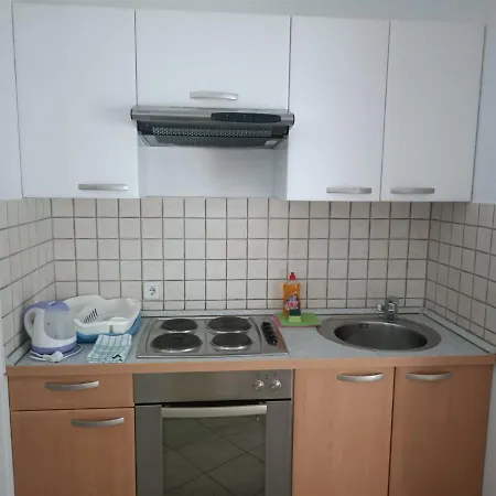 Kuzma Apartman *