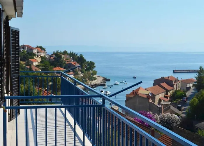 Kuzma Διαμέρισμα Prigradica